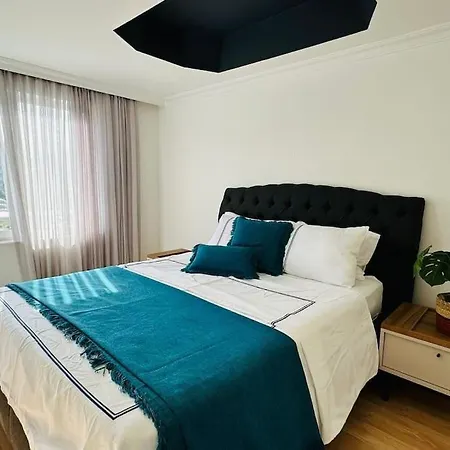 Altinkum'da Dubleks Daire Apartment