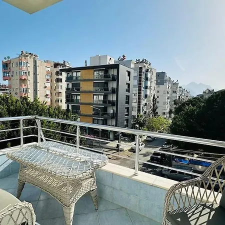 Apartment Altinkum'da Dubleks Daire *